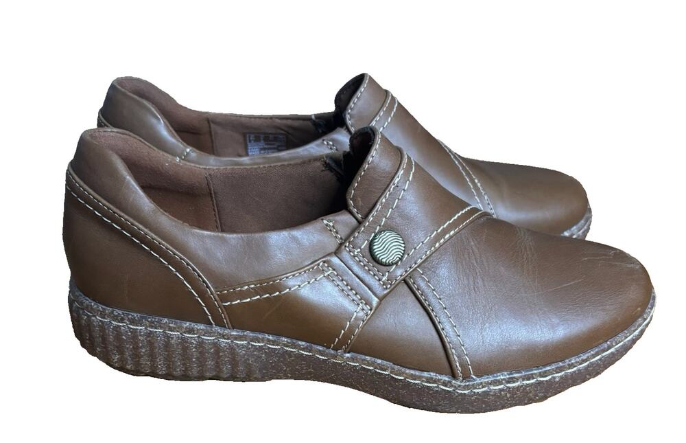 Clarks Women's Caroline Pearl Leather Slip-On Loafers brown sz 9 comfort shoes